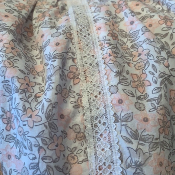 Piper and Posie - Picture 3 of 3